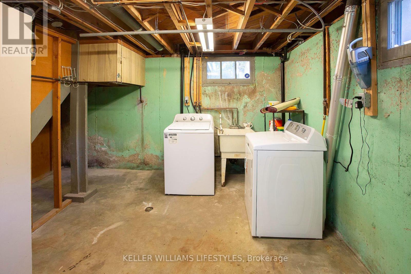 155 TROWBRIDGE AVENUE - 26