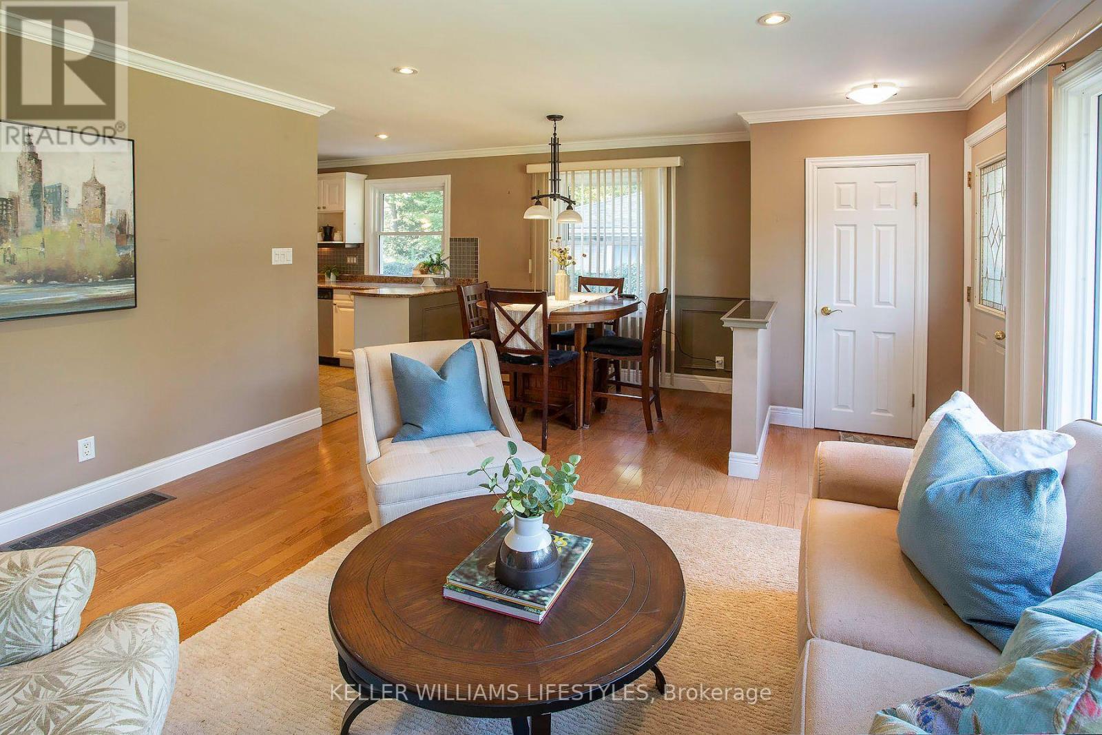 155 TROWBRIDGE AVENUE, London South (South D) — photo 6