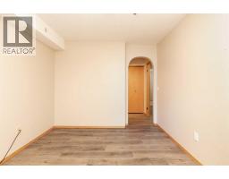 104, 75 1 Avenue S - photo 14