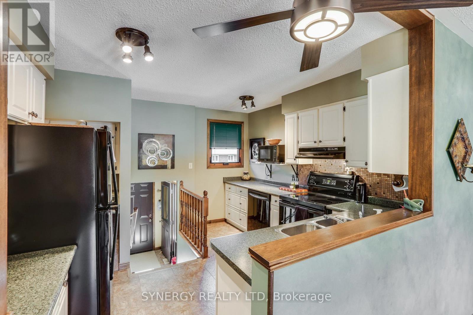 456 SAULSBURY STREET - Image 22