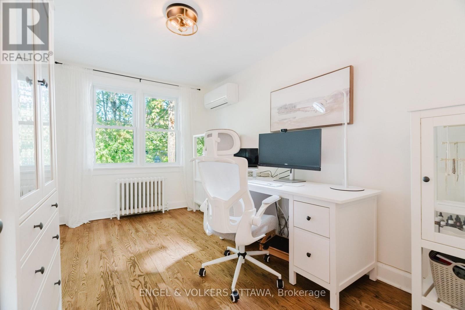 198 STANLEY AVENUE - 36