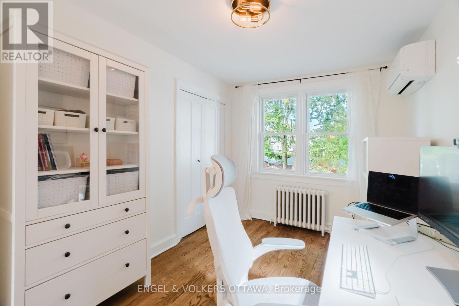 198 STANLEY AVENUE - 37