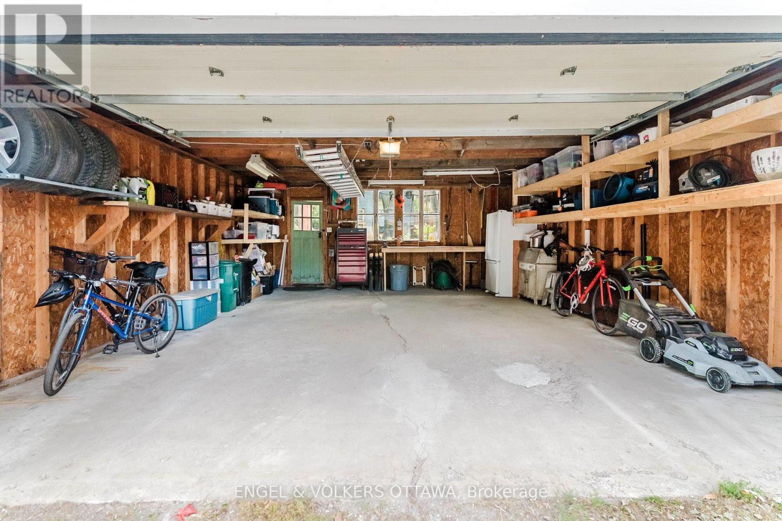 198 STANLEY AVENUE - 49