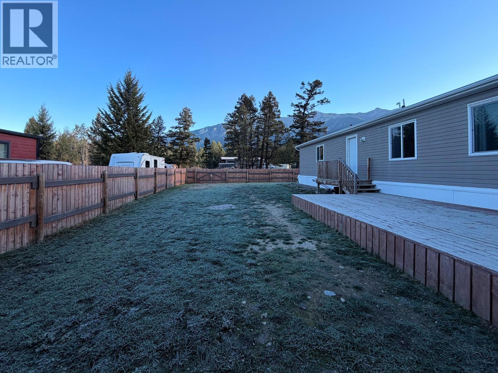 4821 CRESCENTWOOD Drive - Image 33