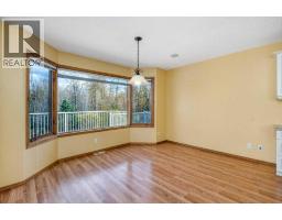 31 Riverside Place, Cochrane, AB T4C1J6 Photo 15