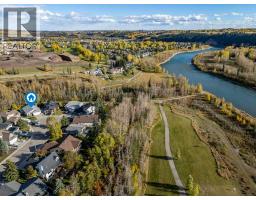 31 Riverside Place, Cochrane, AB T4C1J6 Photo 34