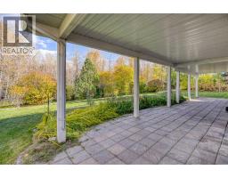 31 Riverside Place, Cochrane, AB T4C1J6 Photo 27