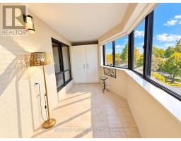 301 - 55 Carscadden Drive, Toronto, ON M2R2A6 Photo 12