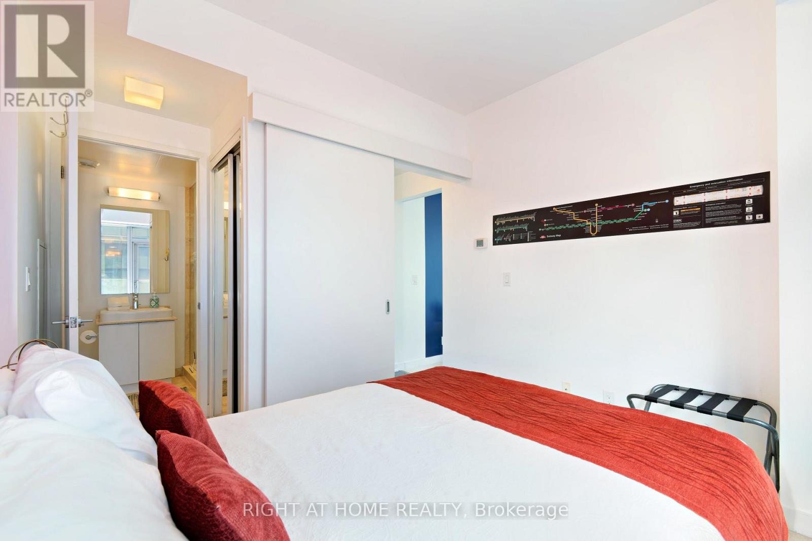 708 - 14 YORK STREET, Toronto (Waterfront Communities) — photo 10