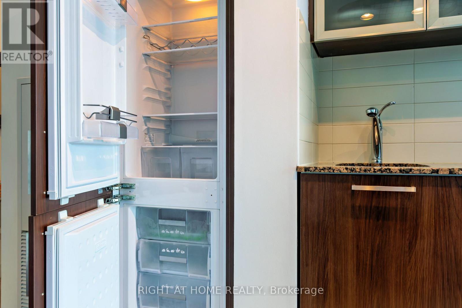 708 - 14 YORK STREET, Toronto (Waterfront Communities) — photo 6