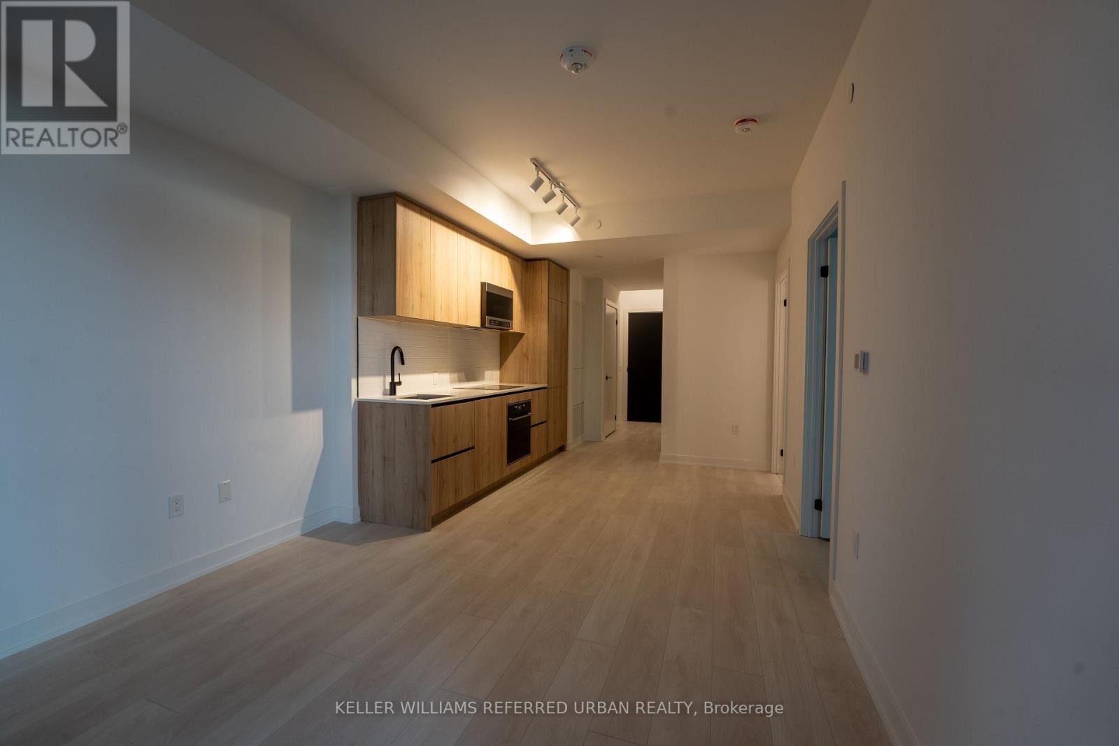 N1301 - 117 BROADWAY AVENUE N, Toronto (Mount Pleasant West) — photo 6