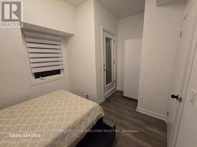 ROOM 5 - 9 SPRUCE PINES CRESCENT, Toronto (Victoria Village) — photo 3