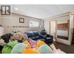 4615 31 Avenue Ne, Calgary, AB T1Y1G8 Photo 31
