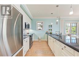 305 - 40 Trott Boulevard, Collingwood, ON L9Y5K5 Photo 16