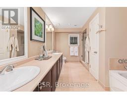 305 - 40 Trott Boulevard, Collingwood, ON L9Y5K5 Photo 33