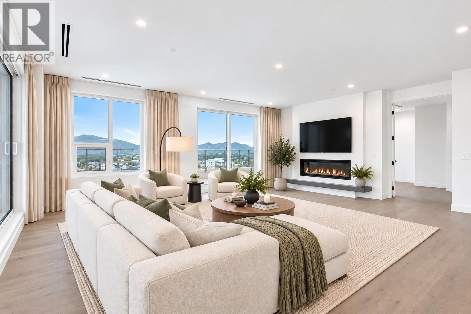 3300 Lakeshore Road Unit# PH1406, Kelowna