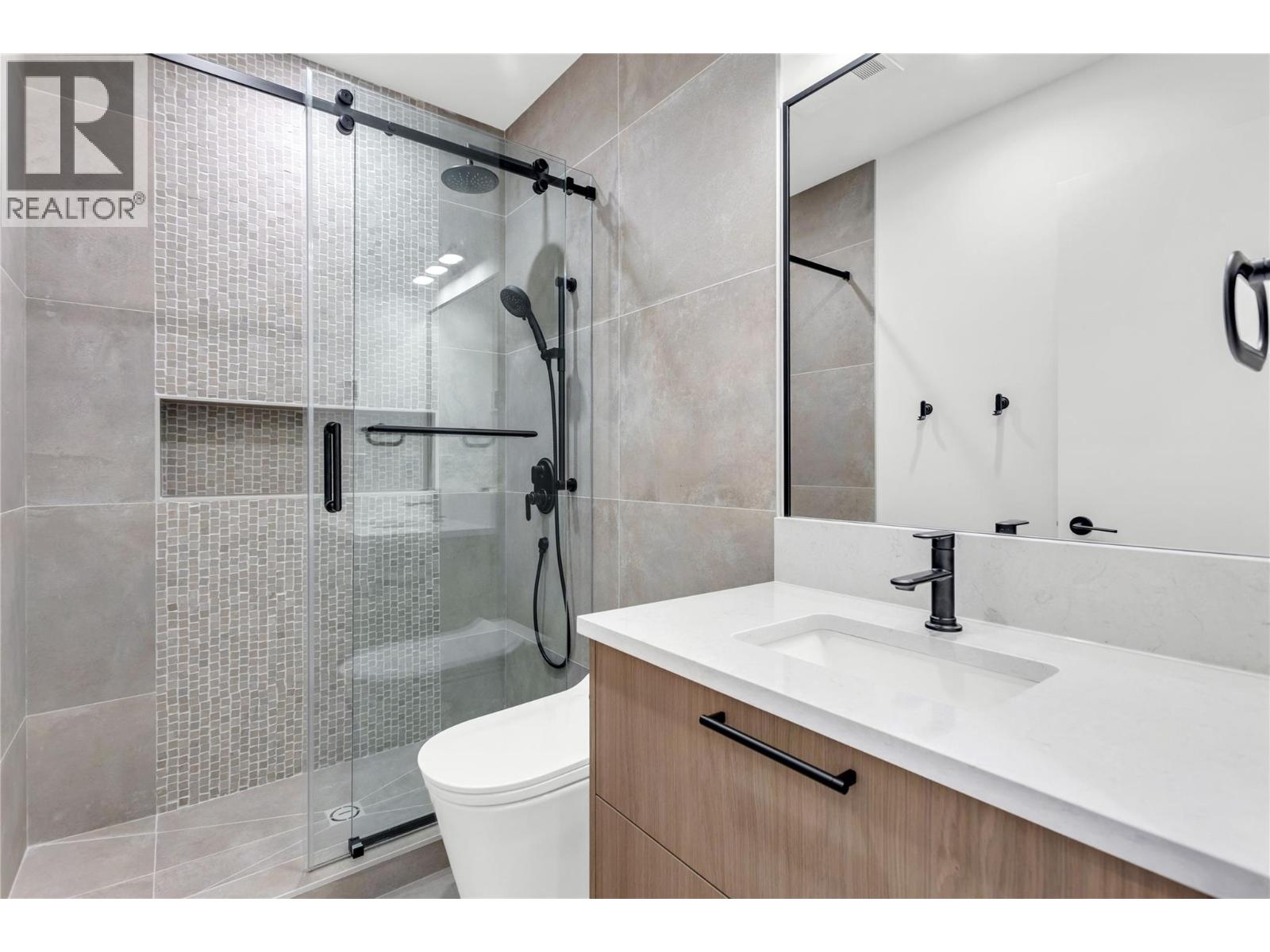 3300 Lakeshore Road Unit# PH1406, Kelowna