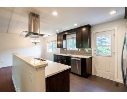 6304 Sundance Drive, Surrey, BC V3S8A9 Photo 13