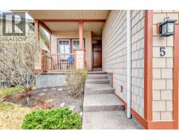 5 Bridle Estates Road SW - photo 3