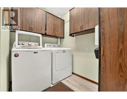3606 Spruce Drive S, Lethbridge, AB T1K4P6 Photo 25
