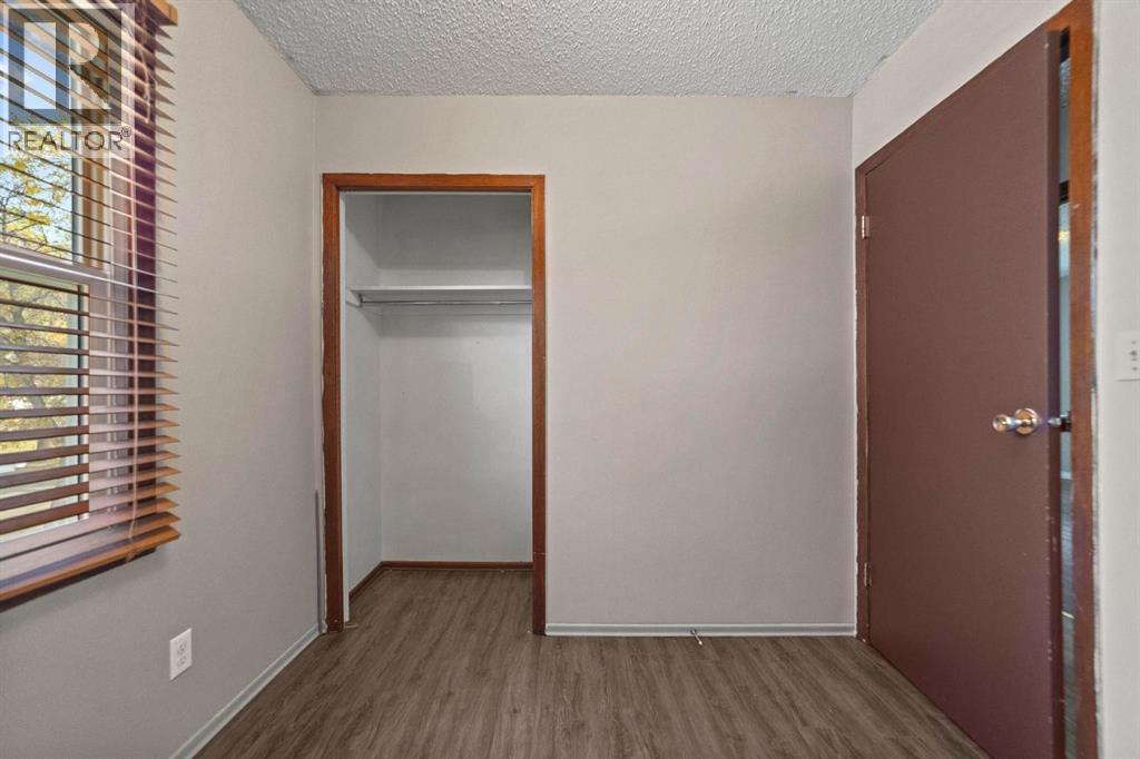 5212 52 Street - Image 23