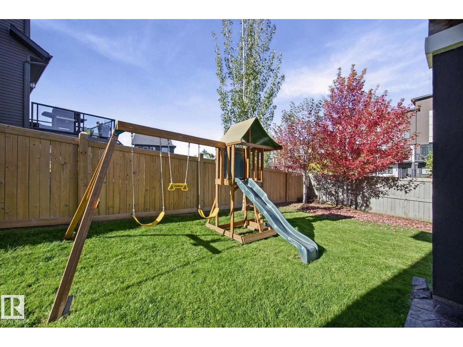 78 AINSLEY WY - 39