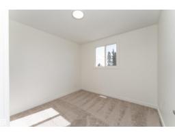 113 Village On The Green Gr Nw, Edmonton, AB T5A1H2 Photo 24
