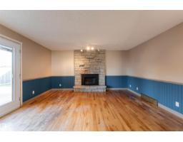 280 Warwick Rd Nw, Edmonton, AB T5X4P9 Photo 10