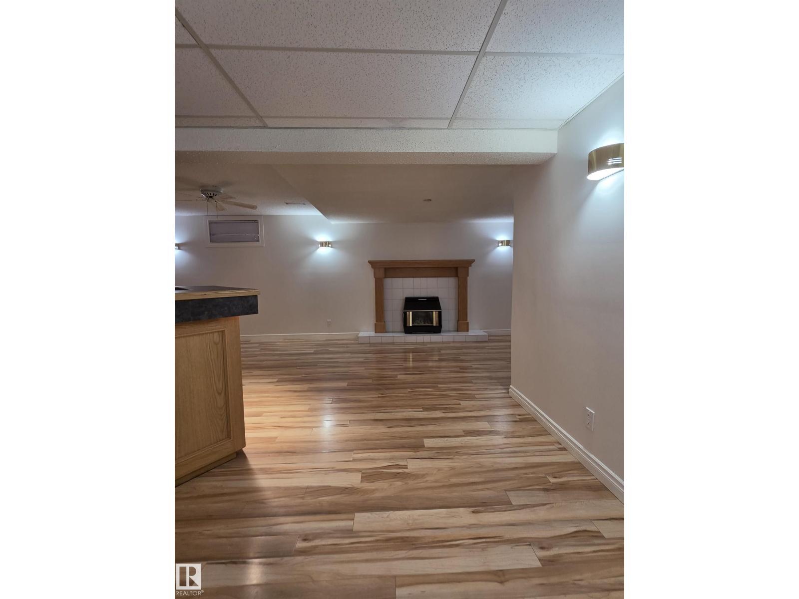 4440 32 ST NW - Image 32