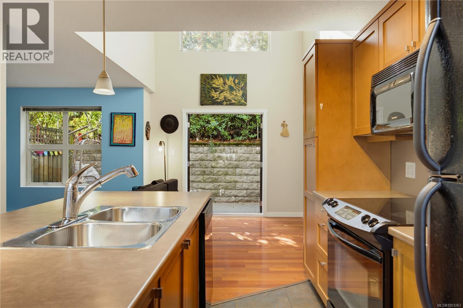 115 555 Franklyn St, Nanaimo