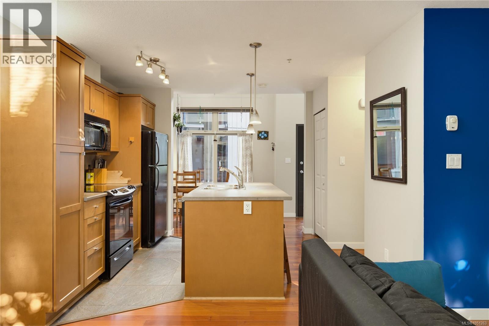 115 555 Franklyn St, Nanaimo