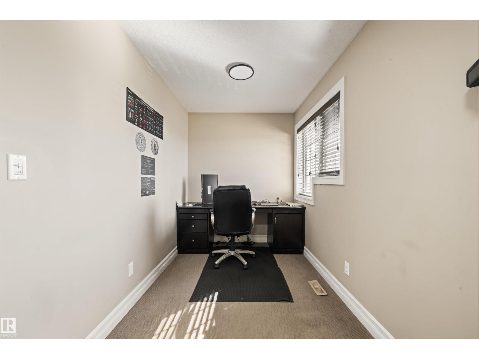 2422 WARRY PL SW - 40