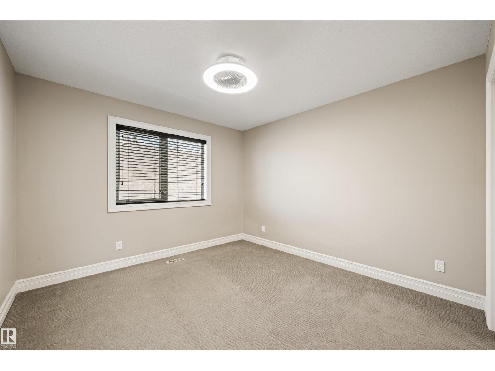 2422 WARRY PL SW - 35