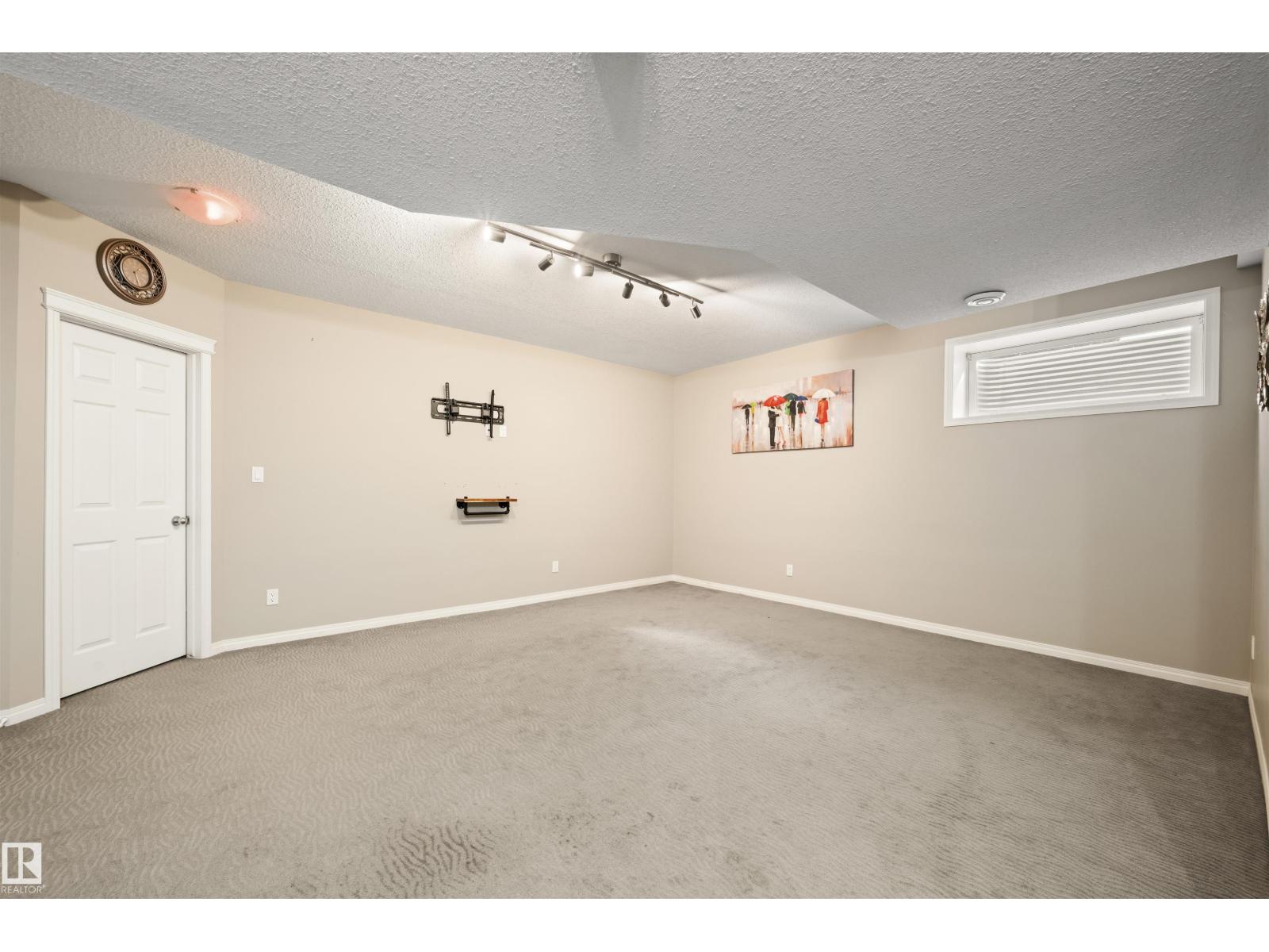 2422 WARRY PL SW - 29
