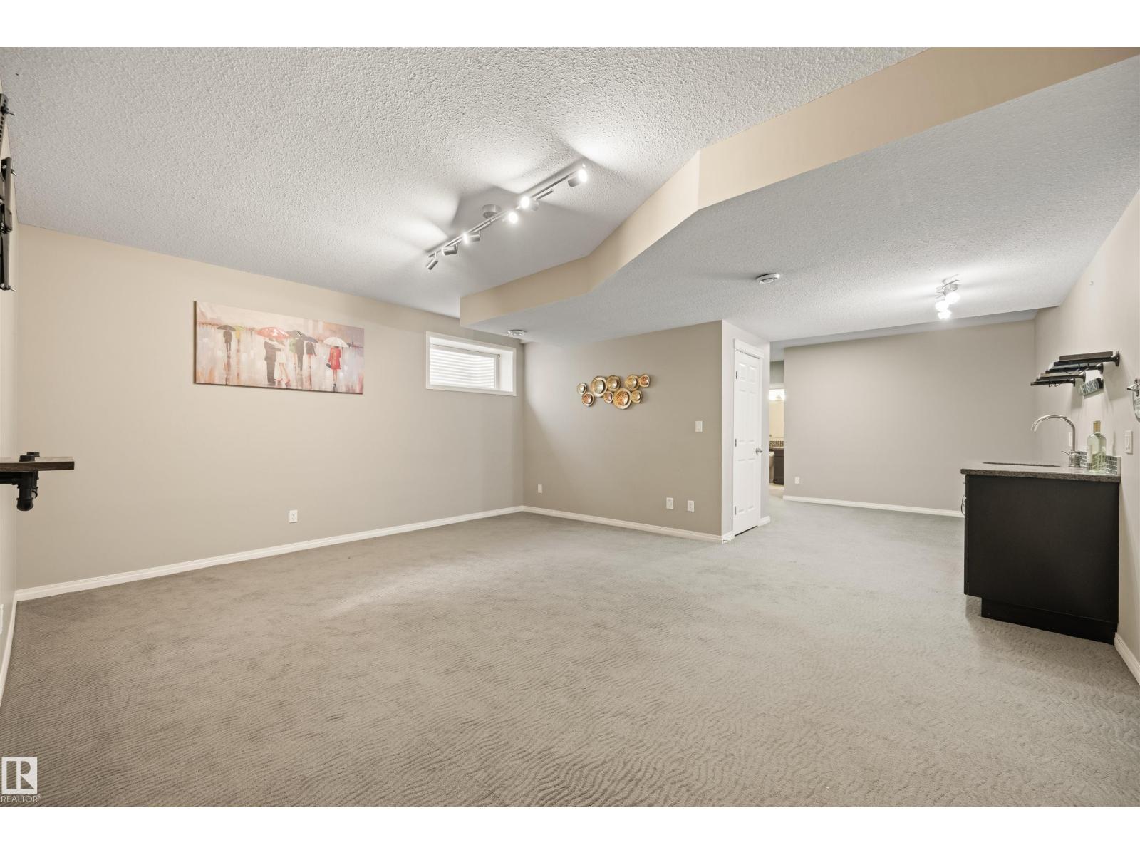 2422 WARRY PL SW - 32