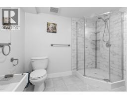 1866 Large Avenue, Kelowna, BC V1P1L5 Photo 30
