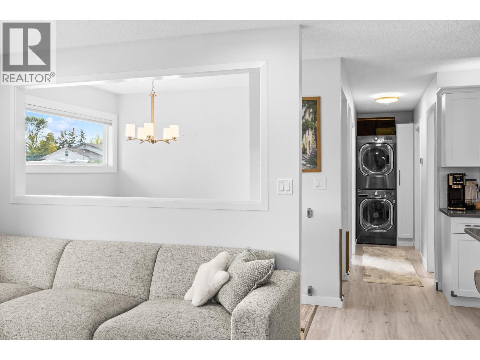 1866 Large Avenue, Kelowna