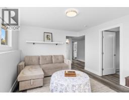 1866 Large Avenue, Kelowna, BC V1P1L5 Photo 36