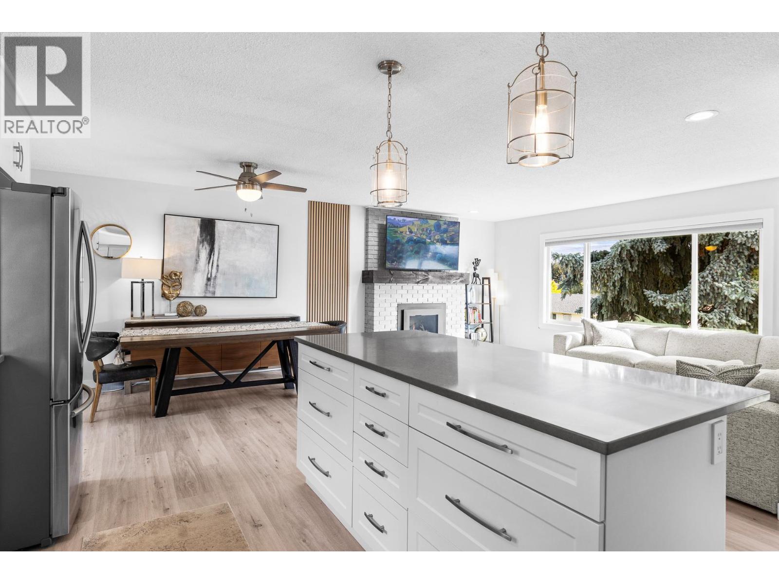 1866 Large Avenue, Kelowna
