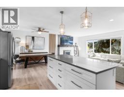 Sunroom - 1866 Large Avenue, Kelowna, BC V1P1L5 Photo 9