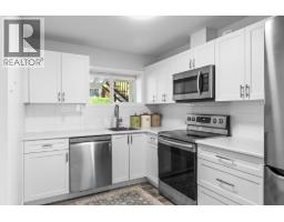 1866 Large Avenue, Kelowna, BC V1P1L5 Photo 34