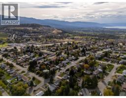 1866 Large Avenue, Kelowna, BC V1P1L5 Photo 66