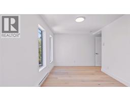 2 1721 Adanac St, Victoria, BC V8R2C4 Photo 22