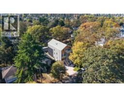 2 1721 Adanac St, Victoria, BC V8R2C4 Photo 39