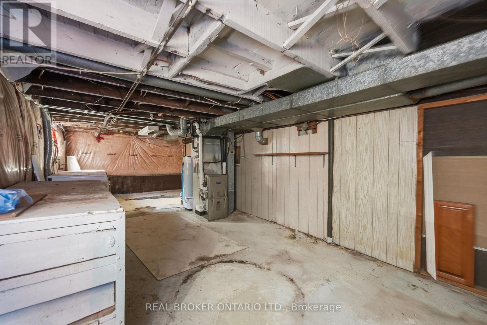 132 GRASS AVENUE - 23