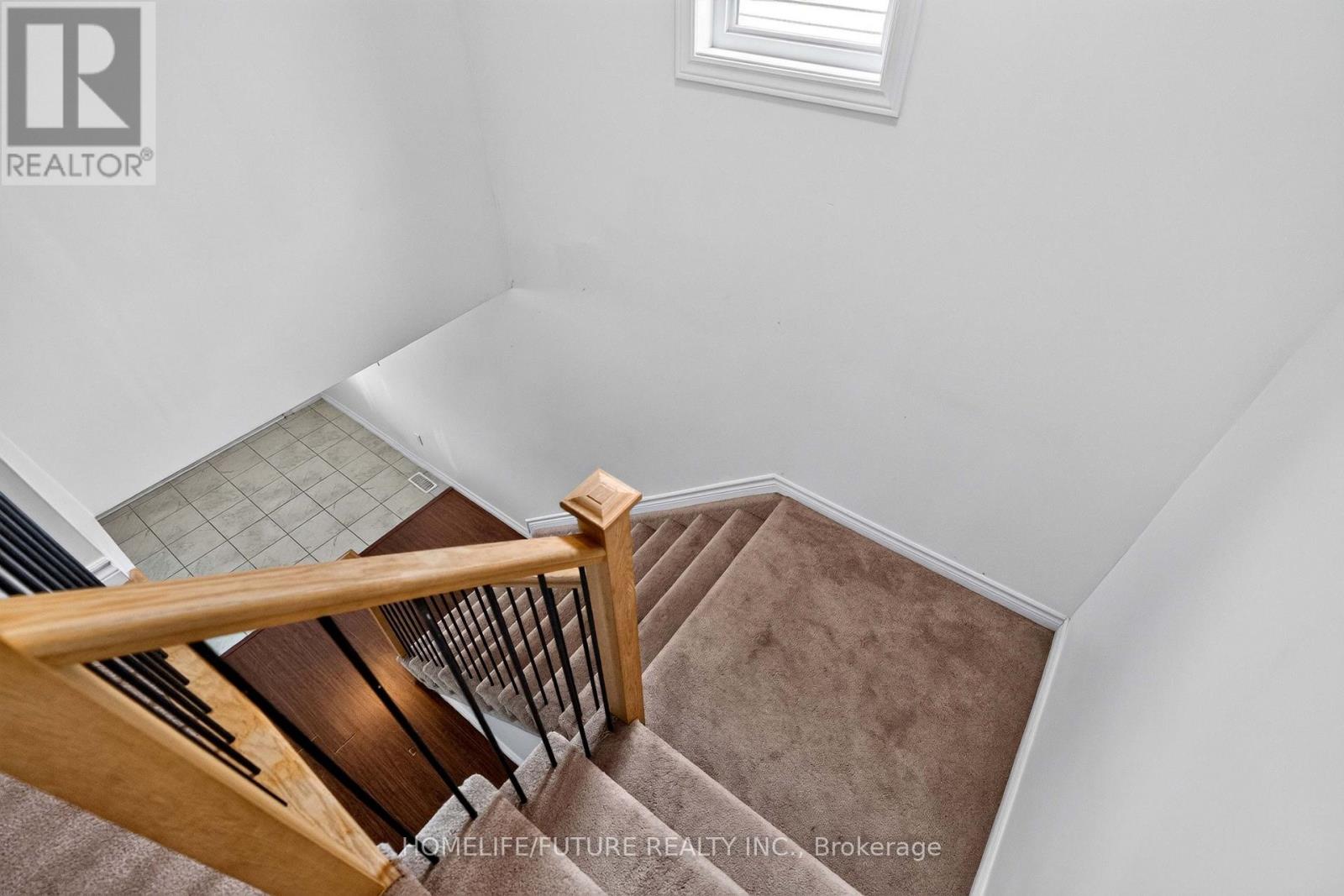 39 BRENNAN CRESCENT - 21