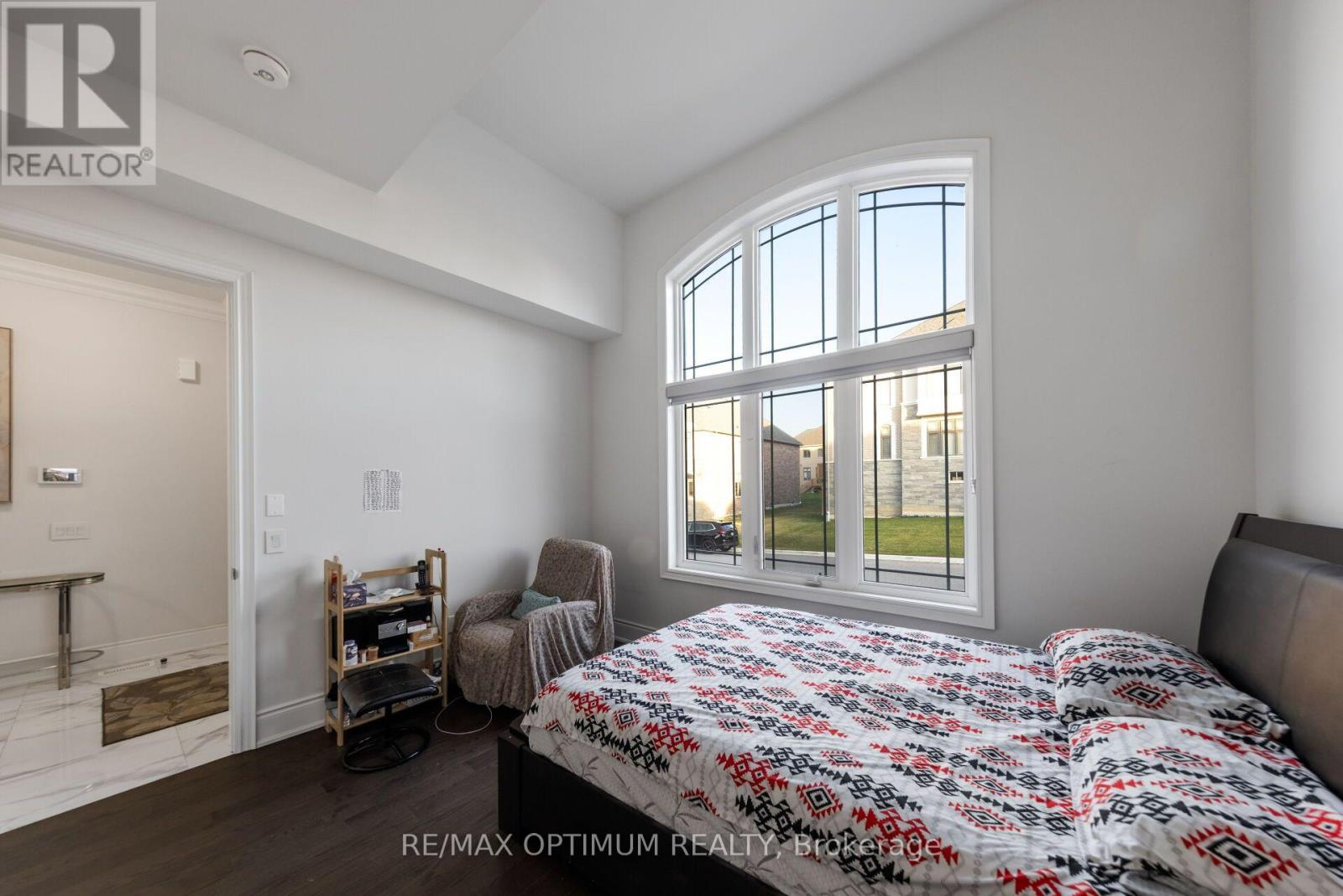 91 RASPBERRY RIDGE AVENUE - 40