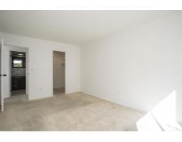 310 1437 Foster Street, White Rock, BC V4B3X6 Photo 14