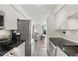 106 14881 Marine Drive, White Rock, BC V4B1C2 Photo 8