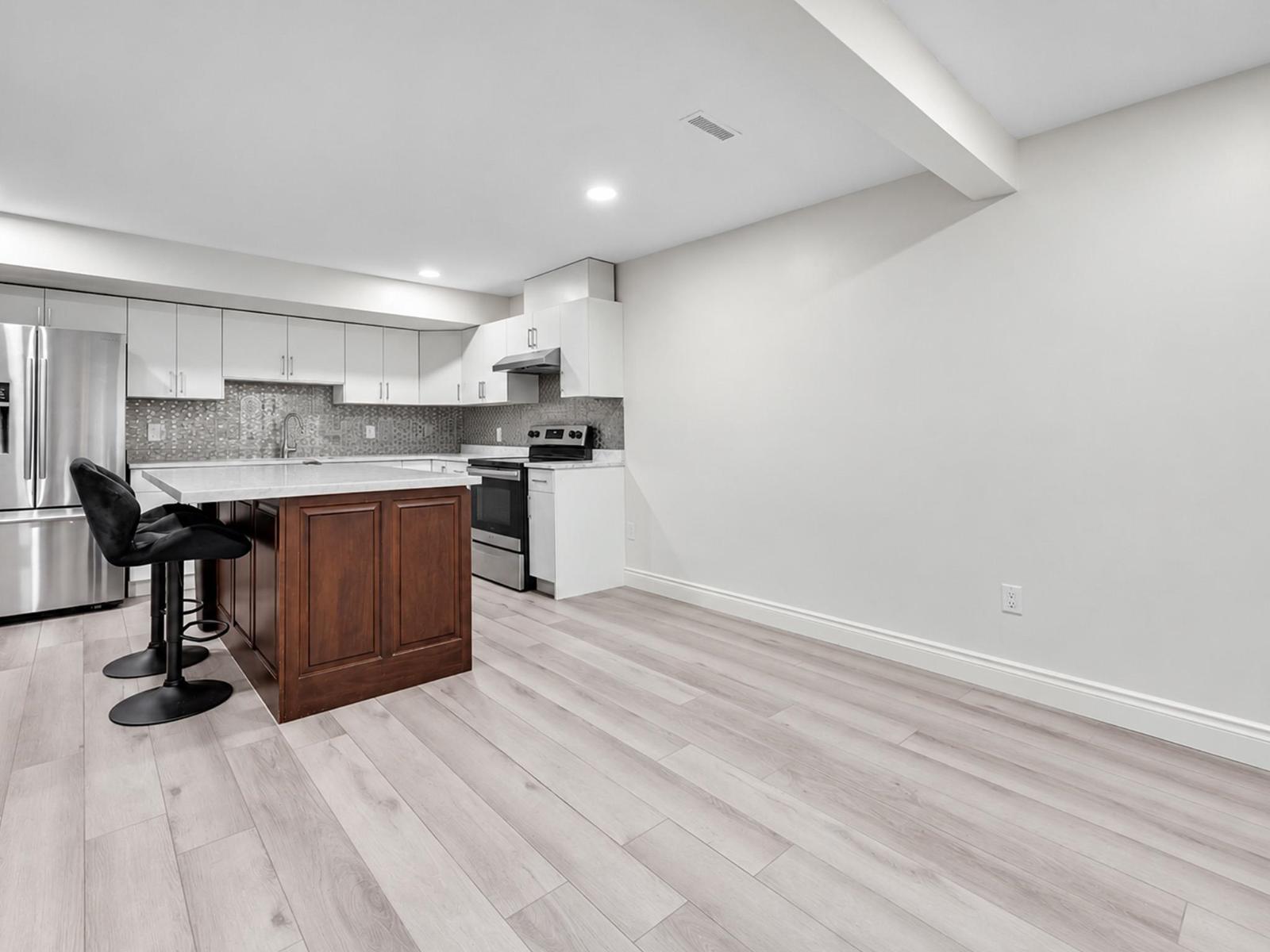 2560 163 STREET, Surrey